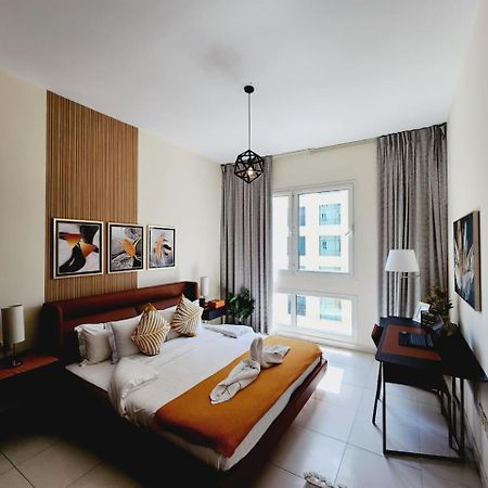 Lovely 1-Bedroom Apartment In The Heart Of Dubai Marina ภายนอก รูปภาพ