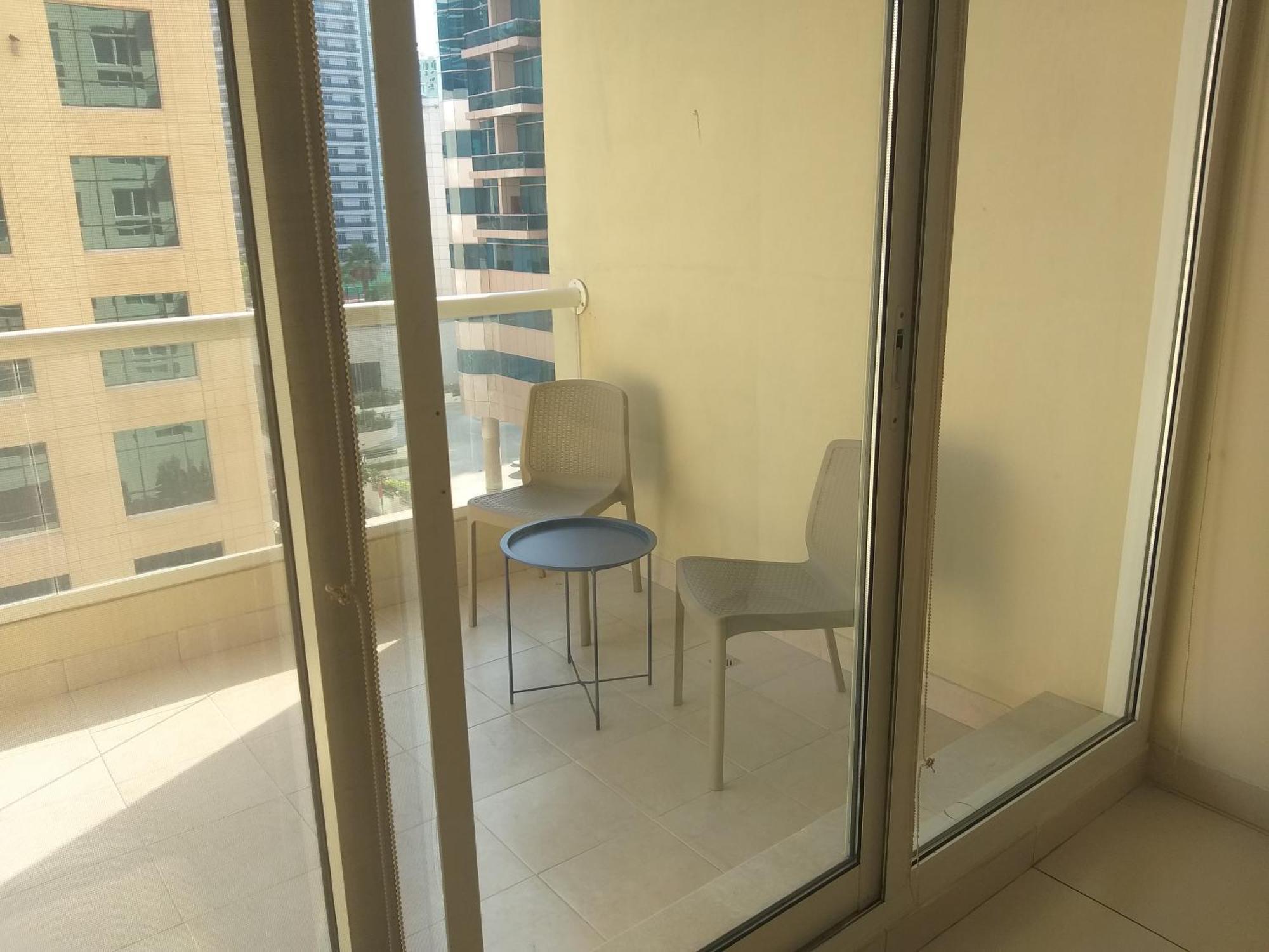 Lovely 1-Bedroom Apartment In The Heart Of Dubai Marina ภายนอก รูปภาพ