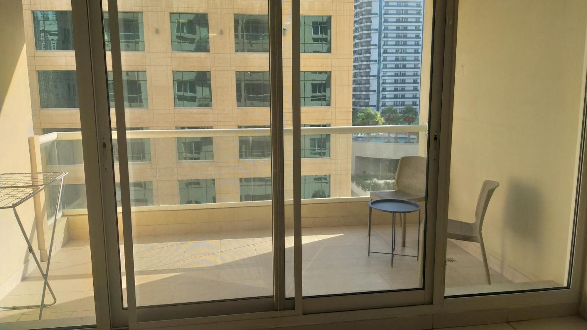 Lovely 1-Bedroom Apartment In The Heart Of Dubai Marina ภายนอก รูปภาพ